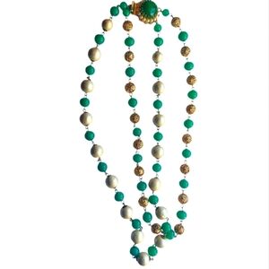 Vintage Exquisite Double Strand Green Pearl Color Goldtone Necklace